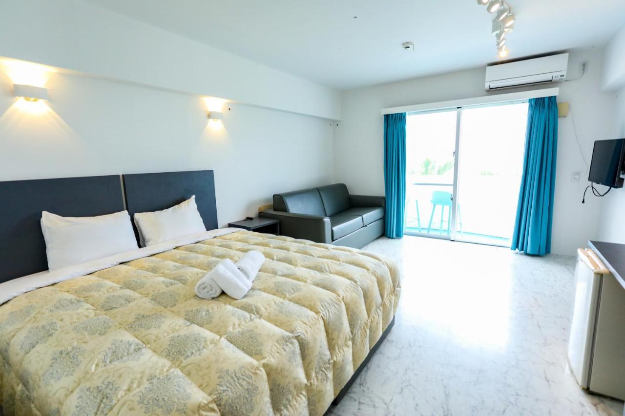 Отель Ishigaki Sunset Cove Экстерьер фото