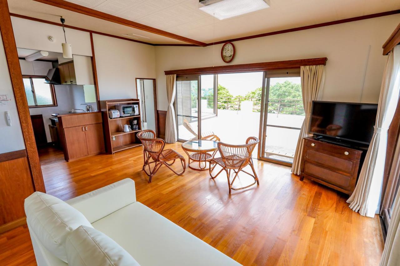 Отель Ishigaki Sunset Cove Экстерьер фото