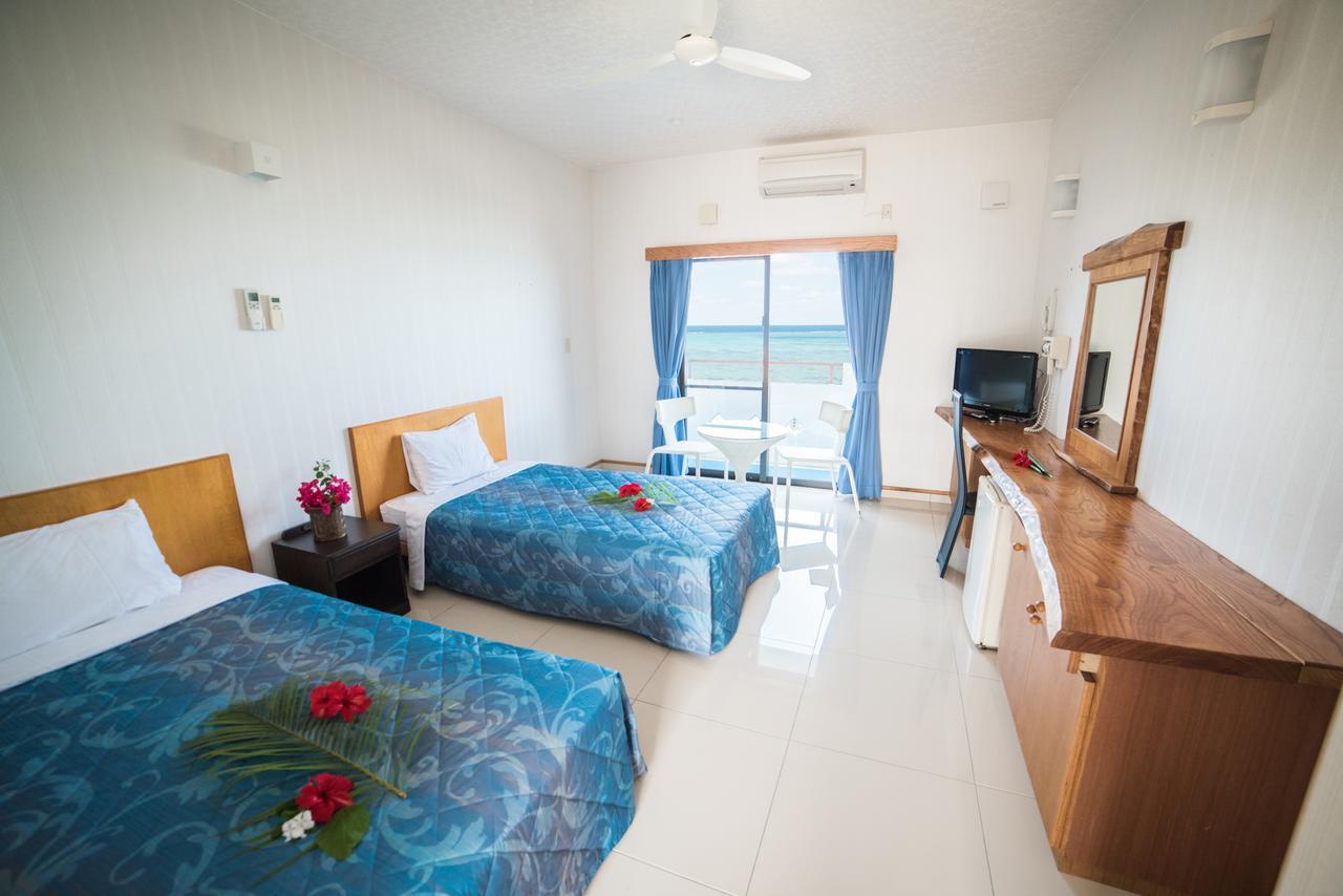 Отель Ishigaki Sunset Cove Экстерьер фото