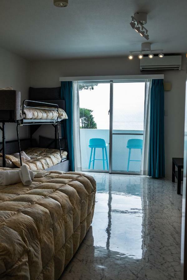 Отель Ishigaki Sunset Cove Экстерьер фото
